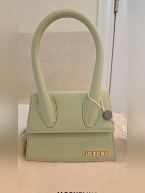NWT Jacquemus Moyen Top-Handle Bag in Light Sage Green with Gold Logo